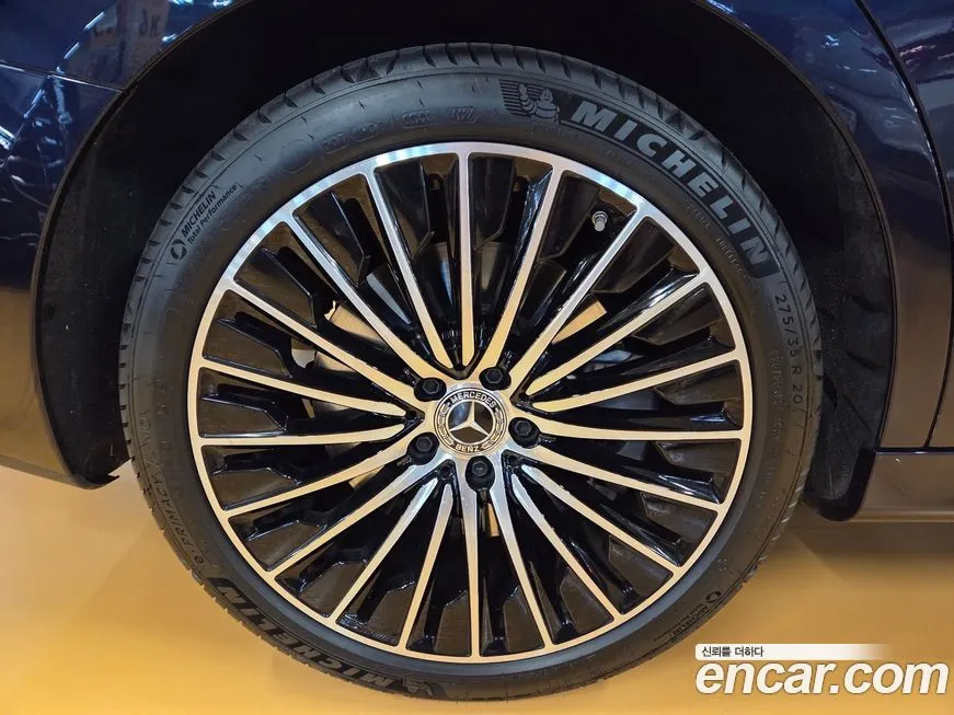 Mercedes-Benz E-Class 2025 из KR, фото 6