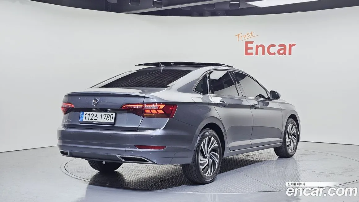 Volkswagen Jetta 2021 из KR, фото 3
