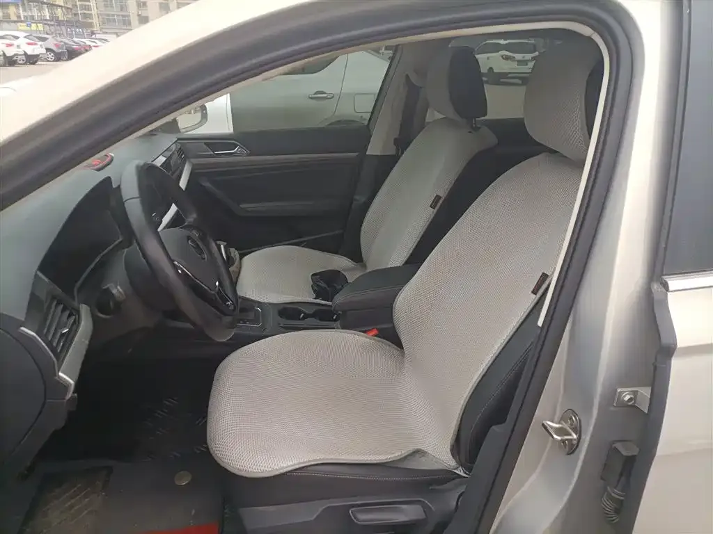 Volkswagen Lavida 2024 из CN, фото 4