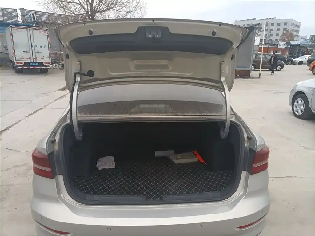 Volkswagen Lavida 2024 из CN, фото 9