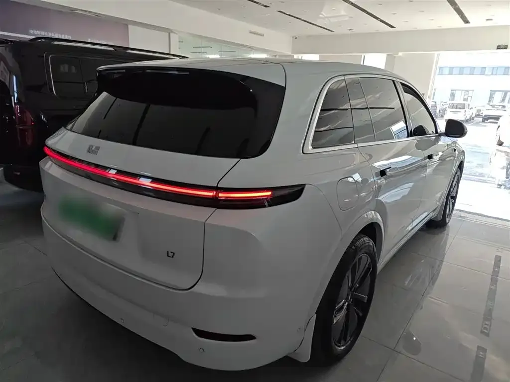 Li Auto L7 2024 из CN, фото 2