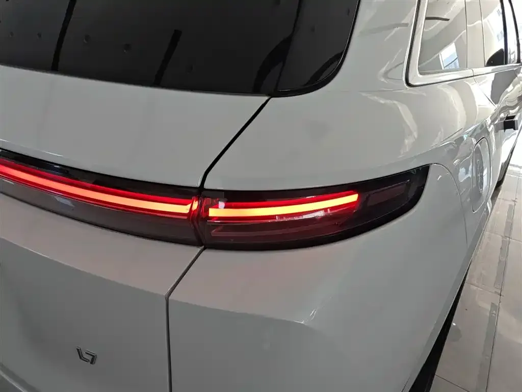 Li Auto L7 2024 из CN, фото 8