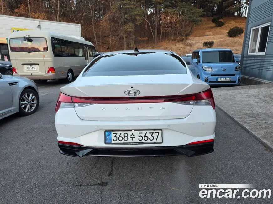 Hyundai AVANTE — фото 4