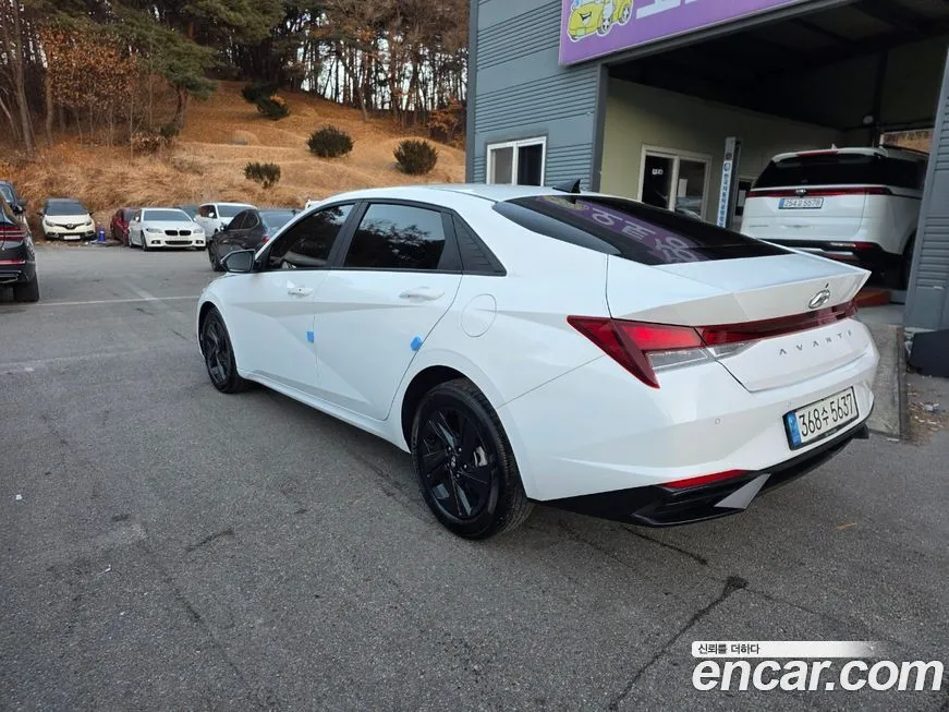 Hyundai AVANTE — фото 5