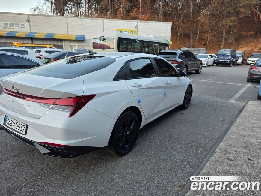 Hyundai AVANTE — фото 6
