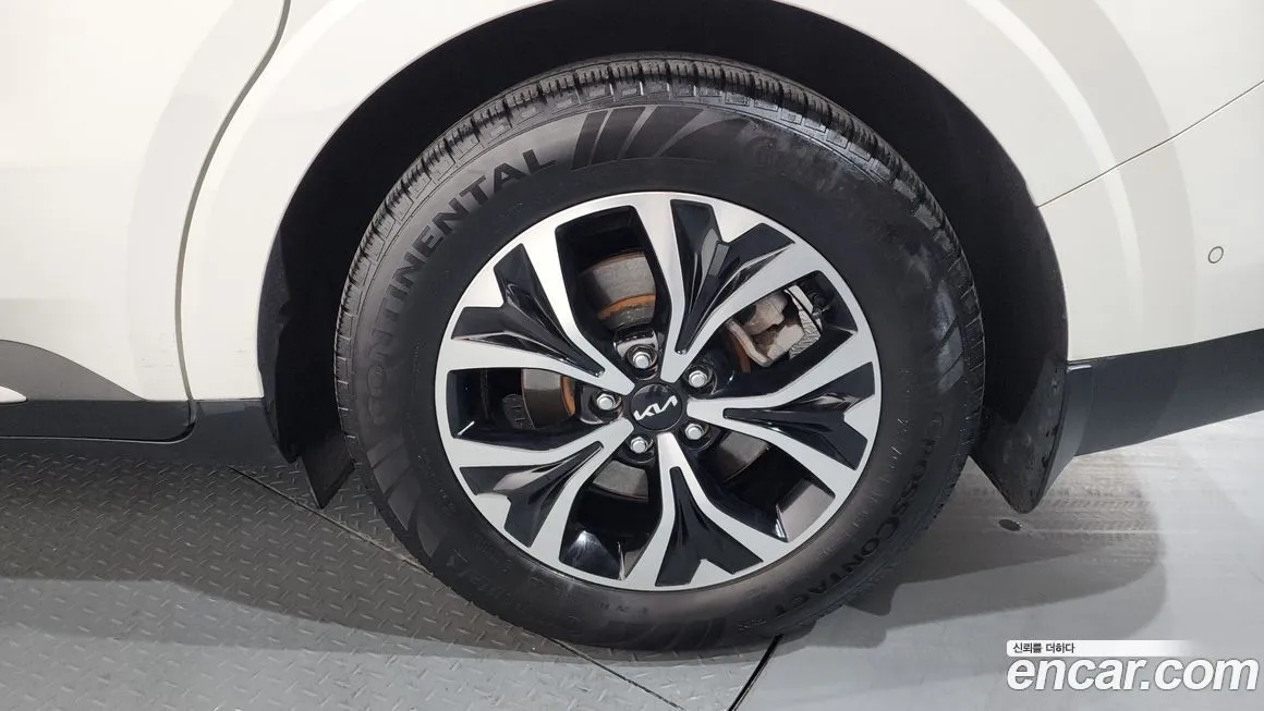Kia Carnival 2023 из KR, фото 5