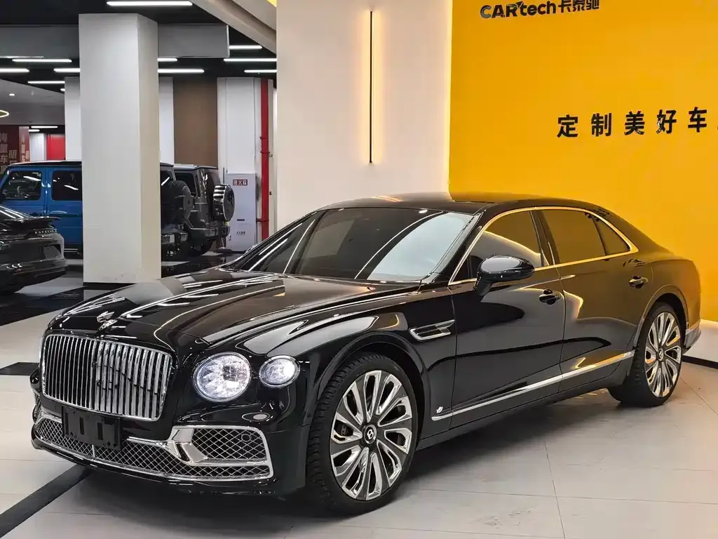 Bentley Flying Spur 2023 из CN, фото 1