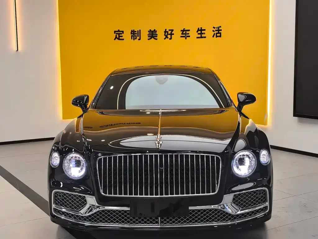 Bentley Flying Spur 2023 из CN, фото 3