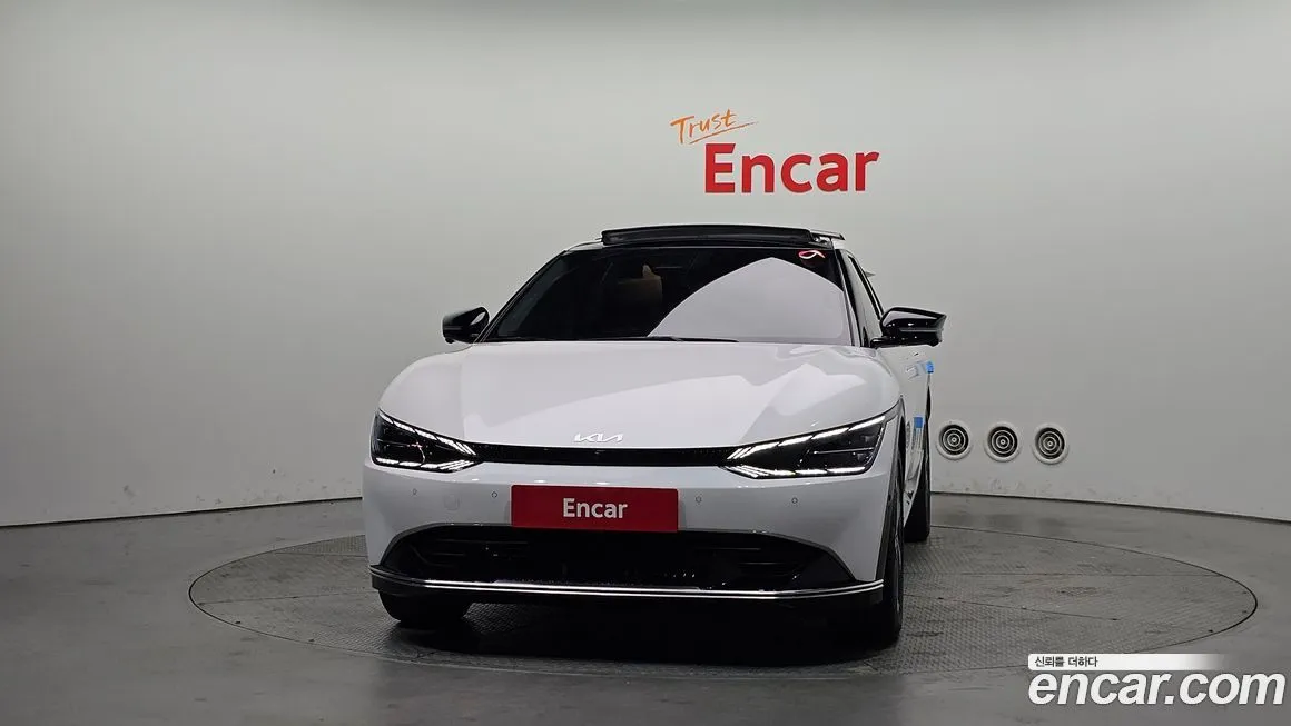 Kia EV6 2023 из KR, фото 3