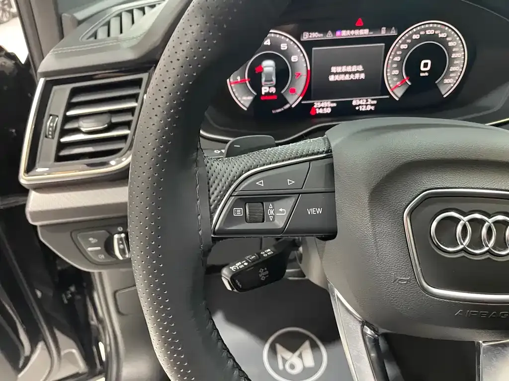 Audi Q5L 2024 из CN, фото 10