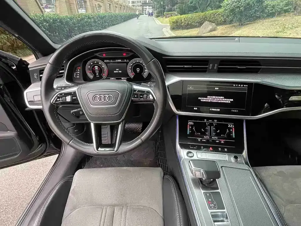 Audi A6L 2023 из CN, фото 8