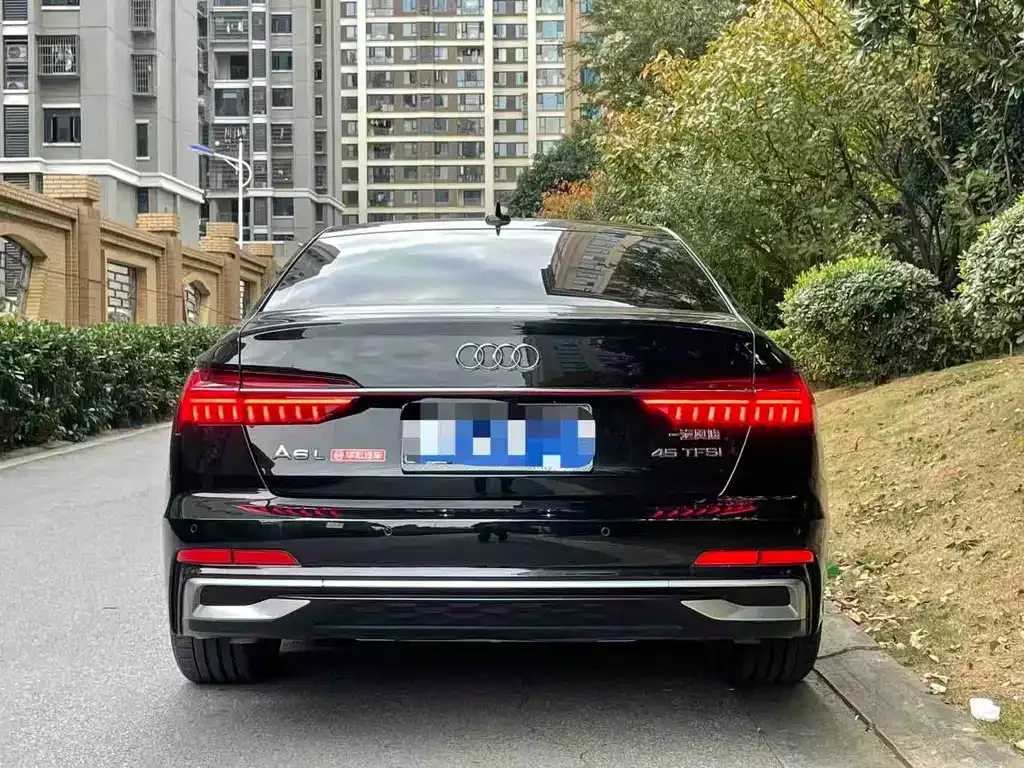 Audi A6L 2023 из CN, фото 9
