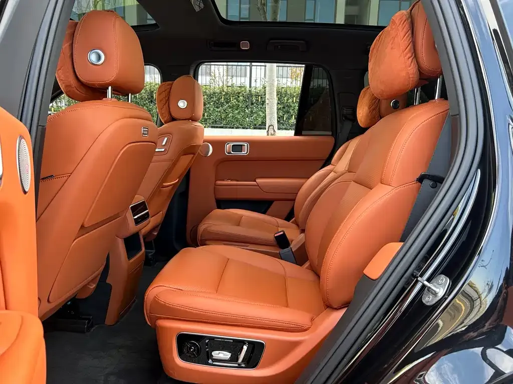 Li Auto L8 2023 из CN, фото 2