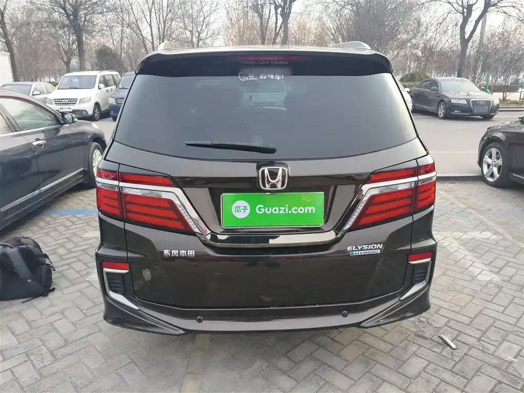 Honda Elysion 2021 из CN, фото 7