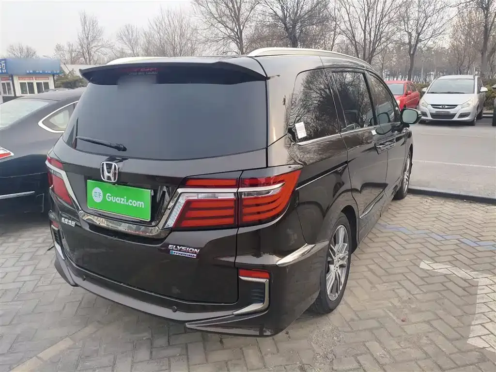 Honda Elysion 2021 из CN, фото 9
