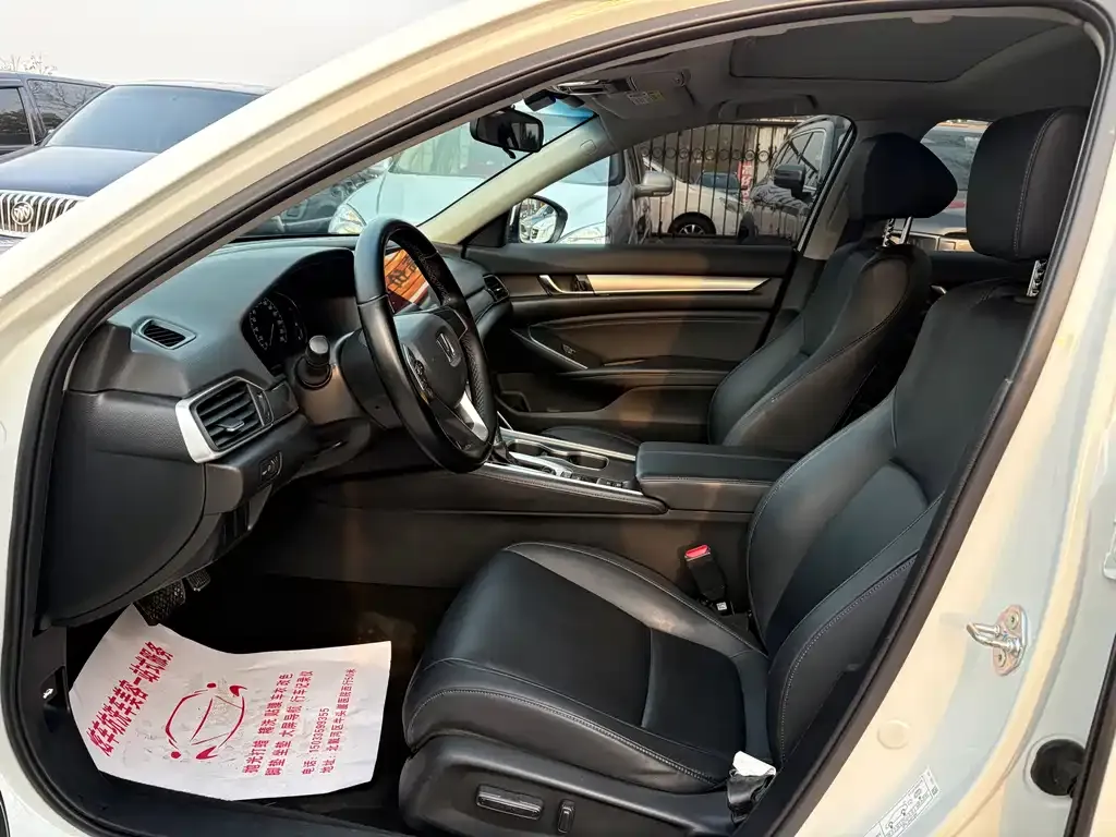 Honda Accord 2022 из CN, фото 7