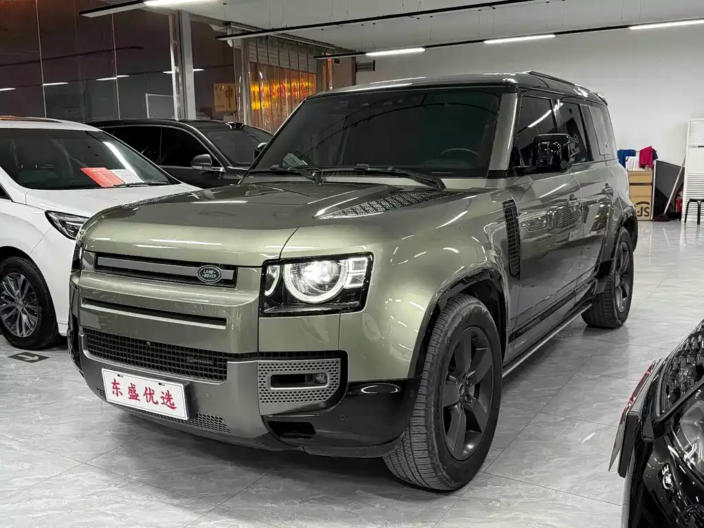 Land Rover Defender 2023 из CN, фото 1