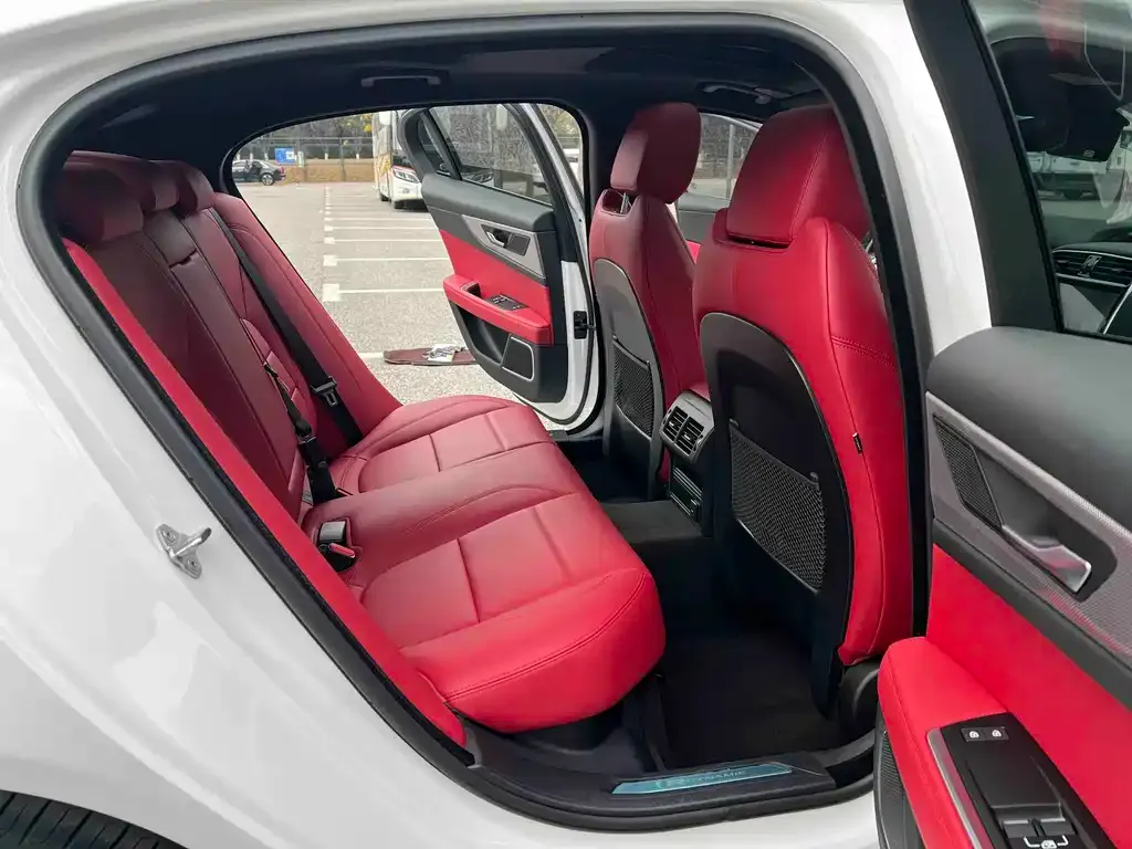Jaguar XEL 2022 из CN, фото 4