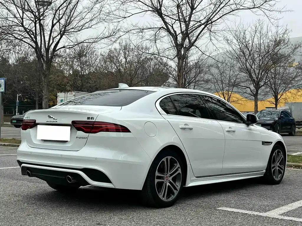Jaguar XEL 2022 из CN, фото 7