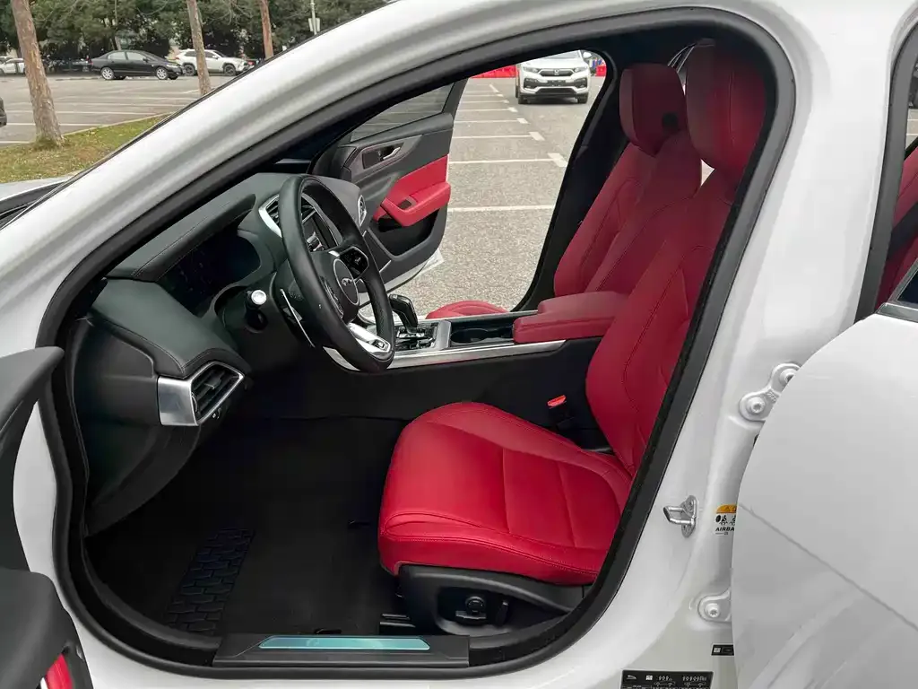 Jaguar XEL 2022 из CN, фото 2