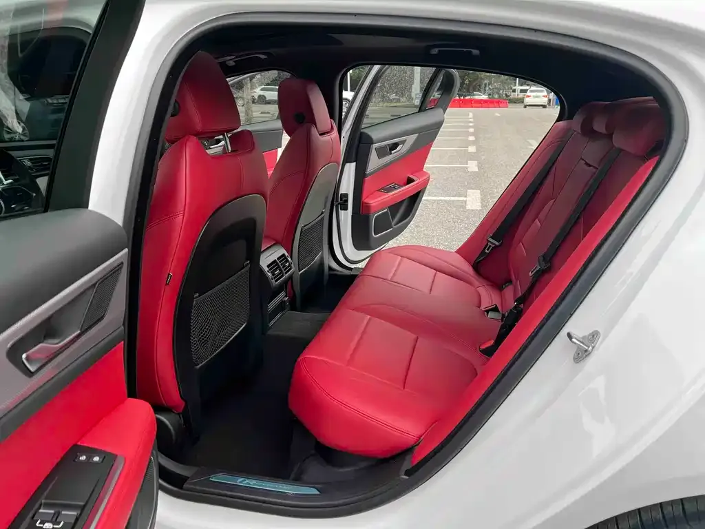 Jaguar XEL 2022 из CN, фото 6