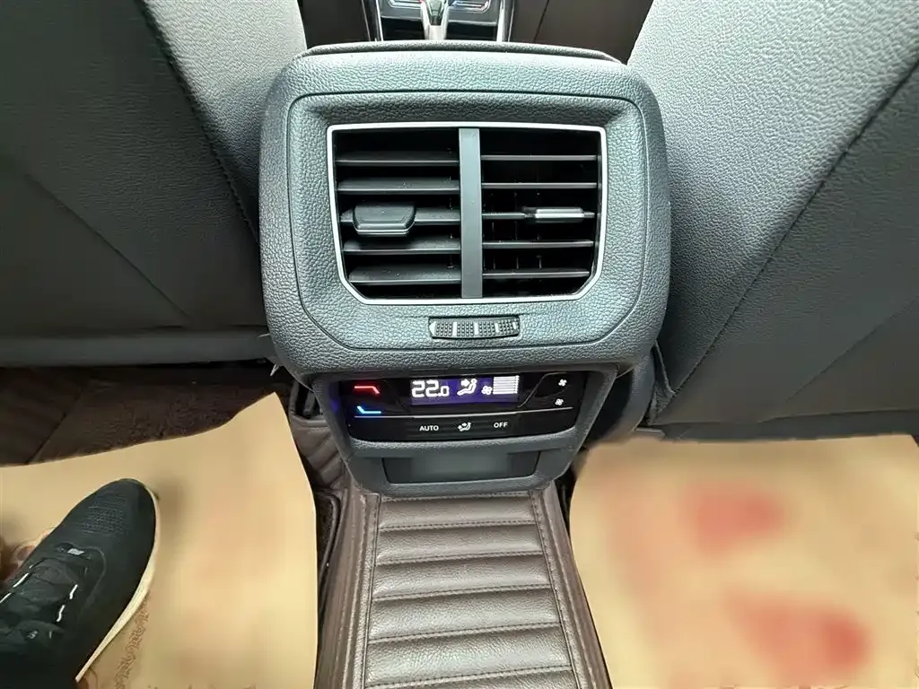 Volkswagen Tayron 2022 из CN, фото 4