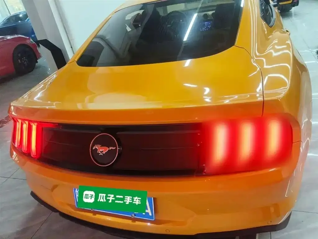 Ford Mustang 2023 из CN, фото 7