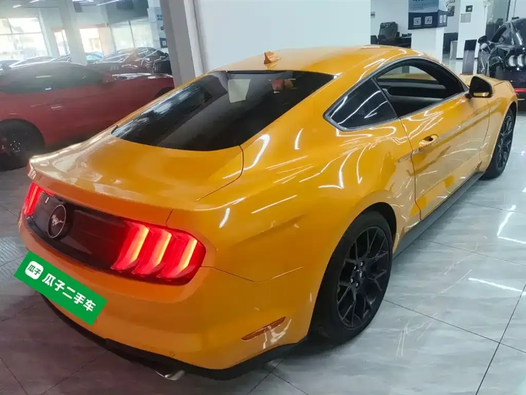 Ford Mustang 2023 из CN, фото 2