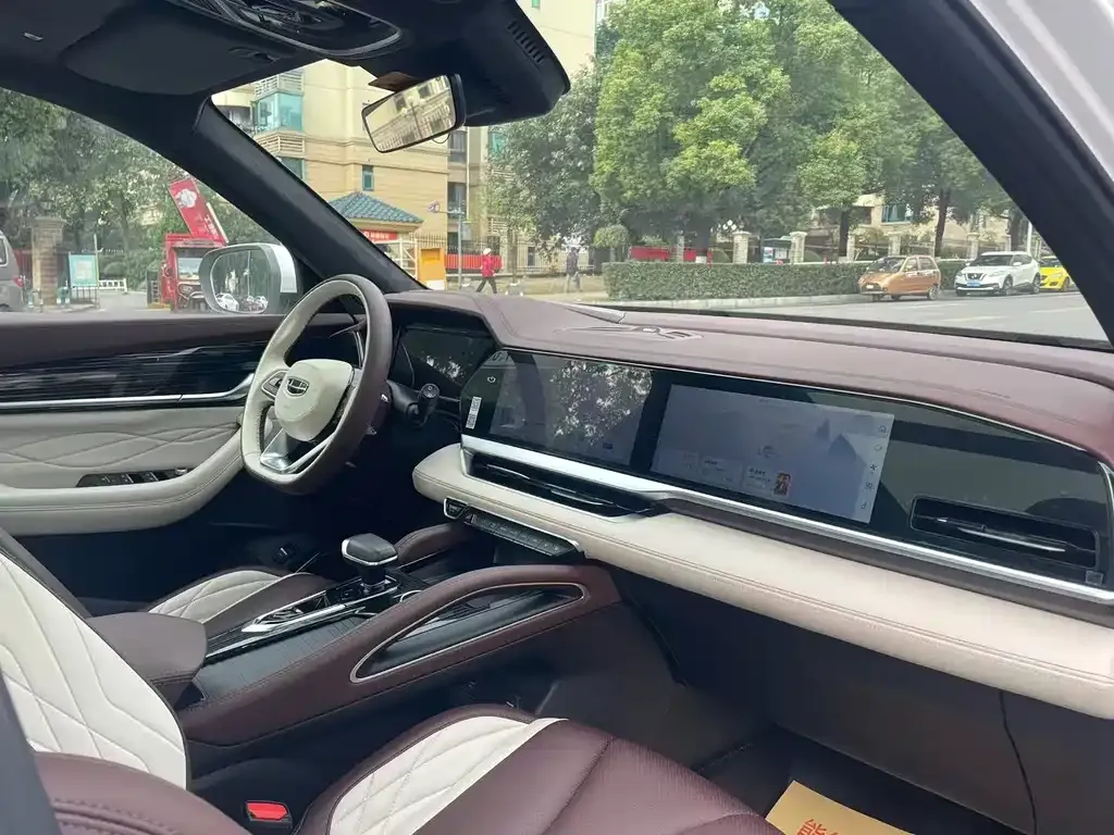 Geely Xingyue L 2022 из CN, фото 4