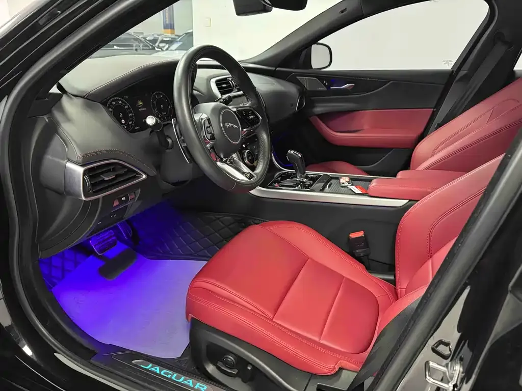 Jaguar XEL 2024 из CN, фото 4