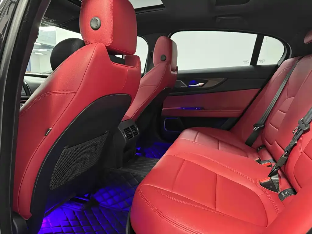 Jaguar XEL 2024 из CN, фото 7