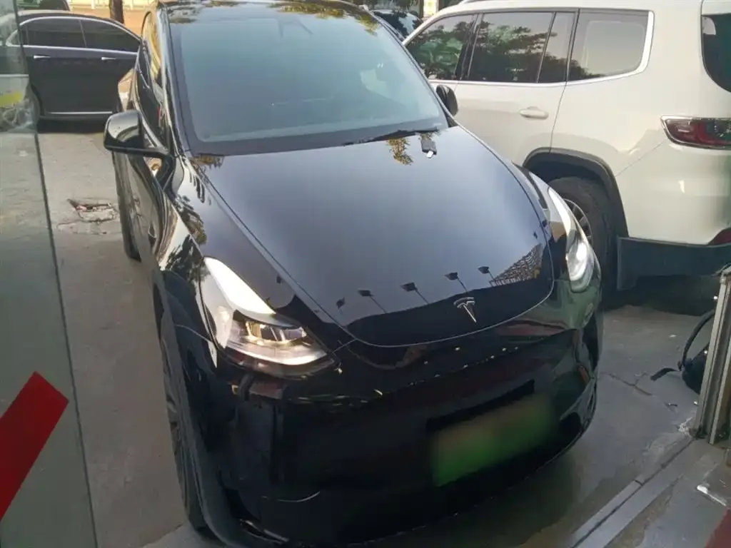 Tesla Model Y 2022 из CN, фото 3