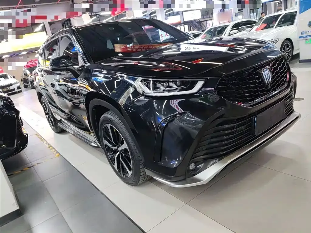 Toyota Crown Kluger 2022 из CN, фото 9