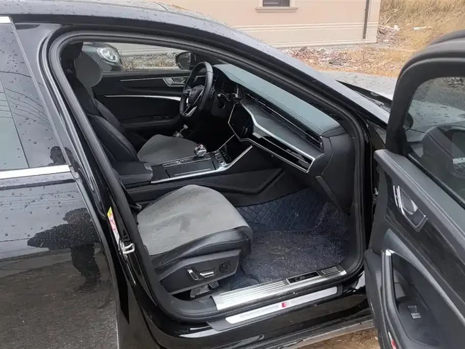Audi A6L 2024 из CN, фото 10