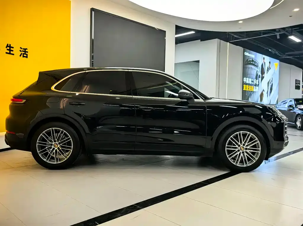 Porsche Cayenne 2025 из CN, фото 5