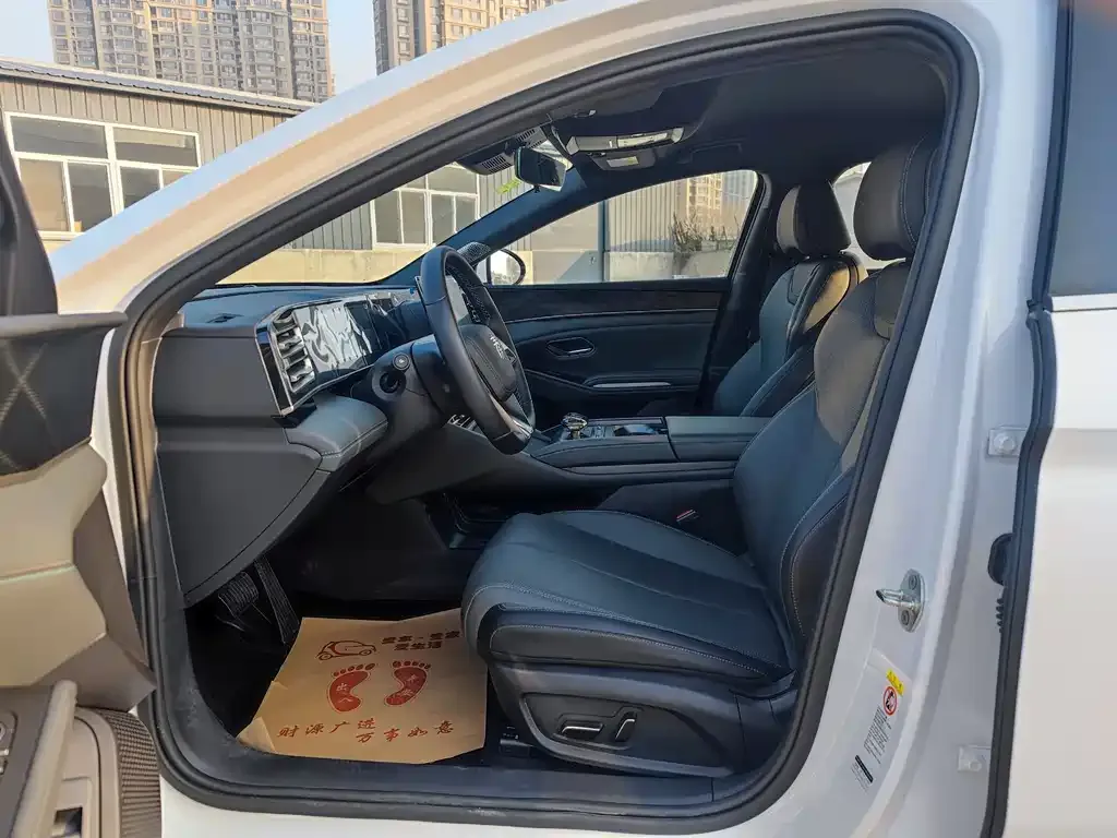 BYD Qin L 2025 из CN, фото 9