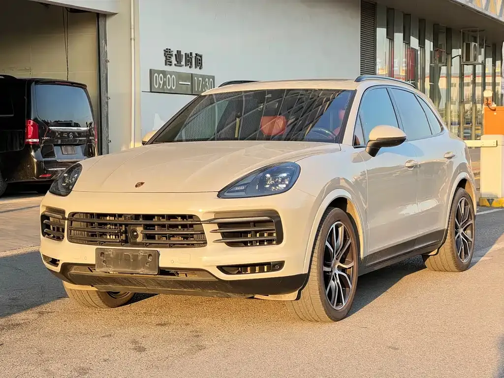 Porsche Cayenne 2023 из CN, фото 1