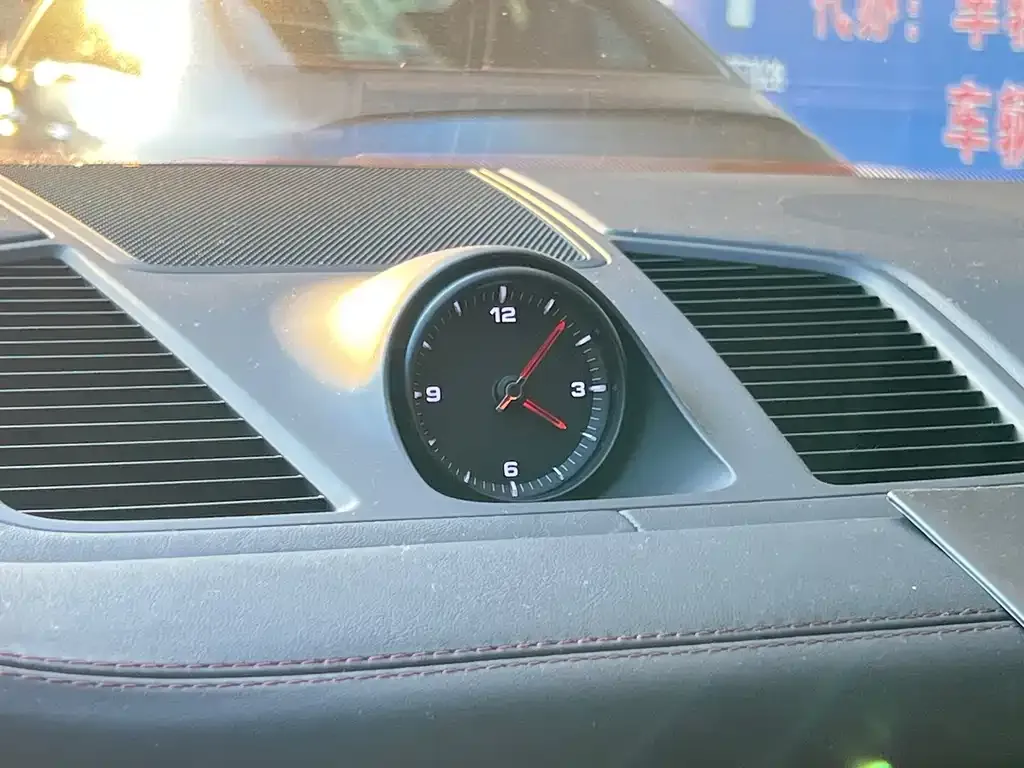 Porsche Cayenne 2023 из CN, фото 3