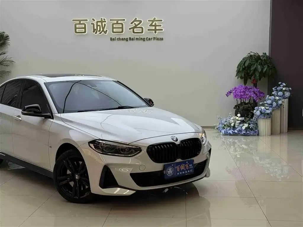 BMW 1 Series 2021 из CN, фото 5