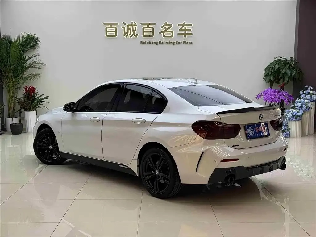 BMW 1 Series 2021 из CN, фото 7