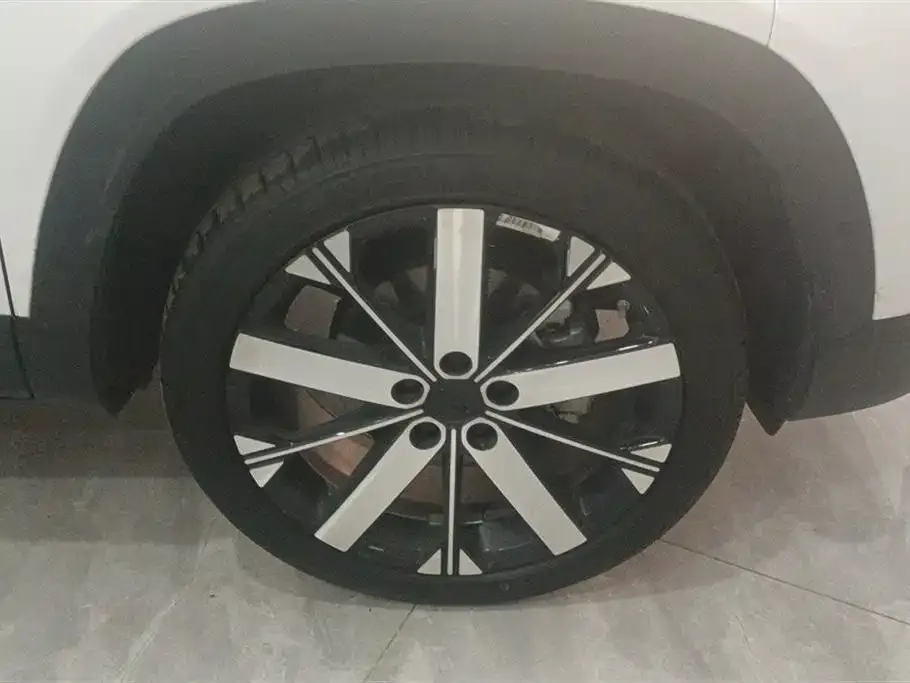 Geely Icon 2023 из CN, фото 4