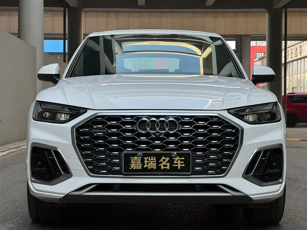 Audi Q5L Sportback 2021 из CN, фото 10