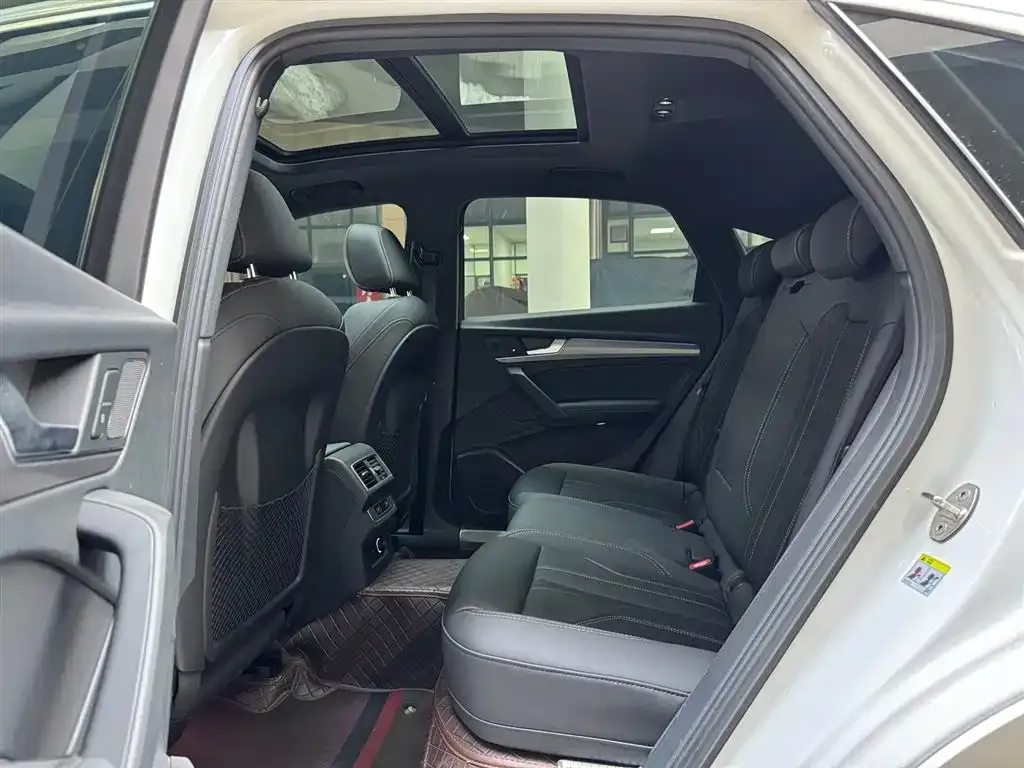 Audi Q5L Sportback 2021 из CN, фото 6