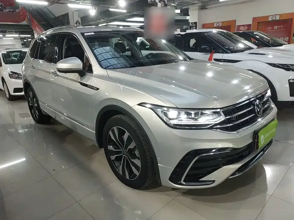 Volkswagen Tiguan L 2022 из CN, фото 4