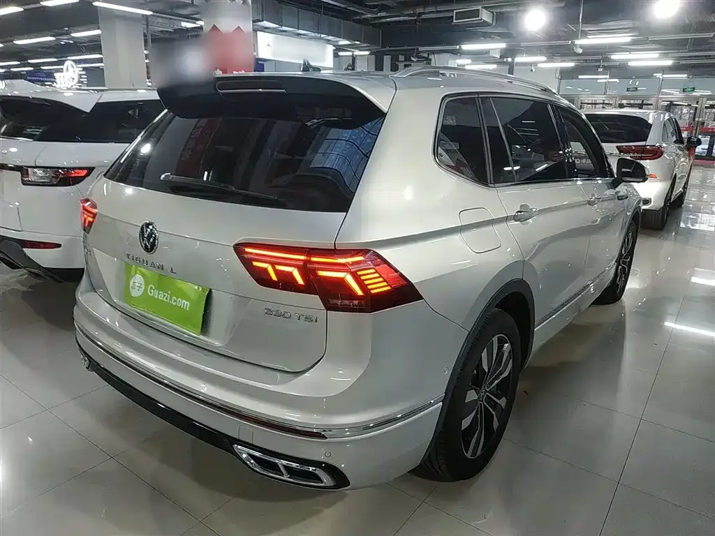 Volkswagen Tiguan L 2022 из CN, фото 7