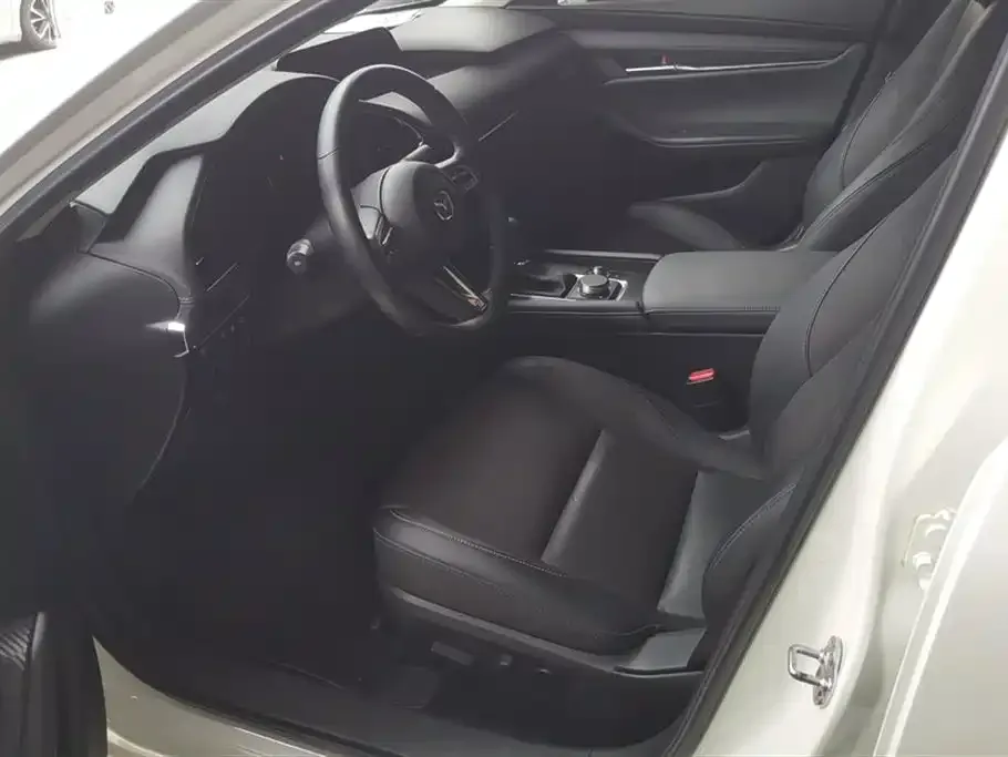 Mazda 3 Axela 2021 из CN, фото 9