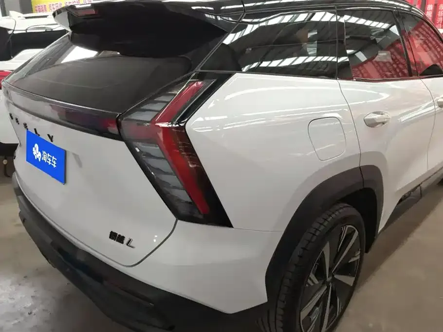 Geely Boyue L 2022 из CN, фото 3