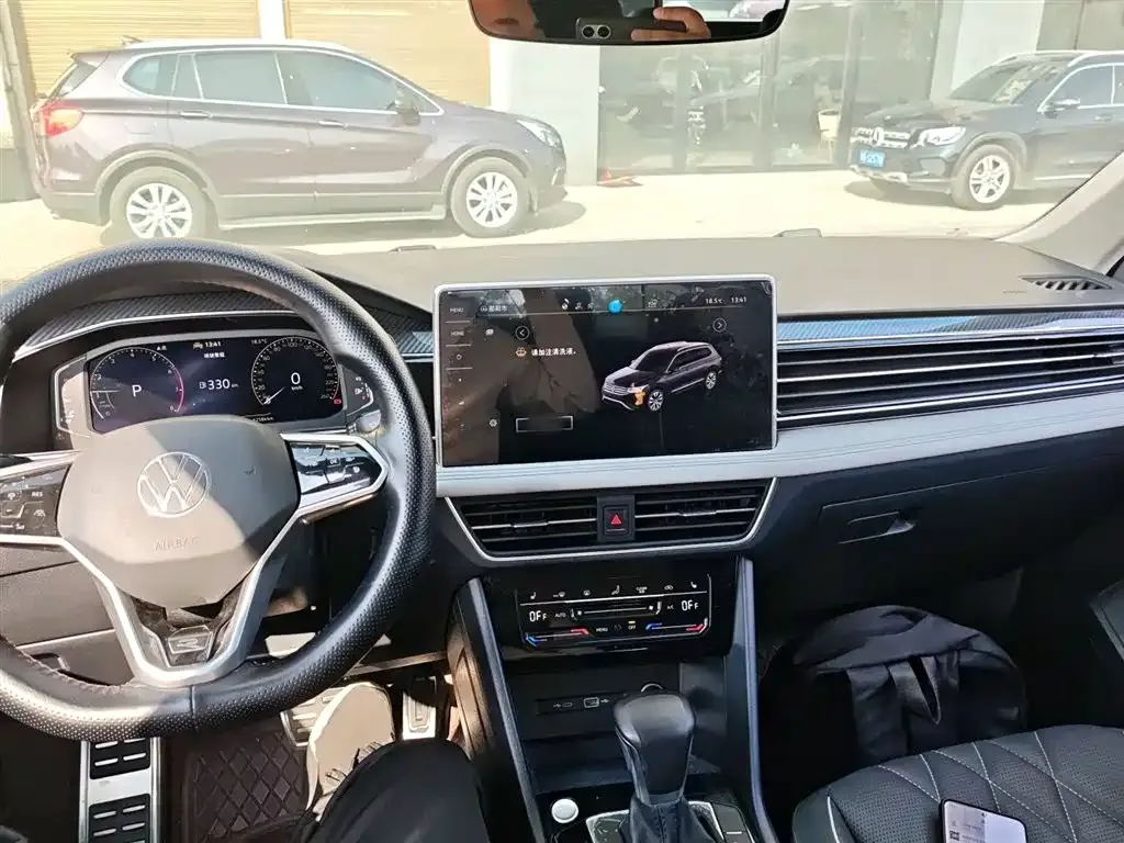 Volkswagen Tiguan L 2023 из CN, фото 6