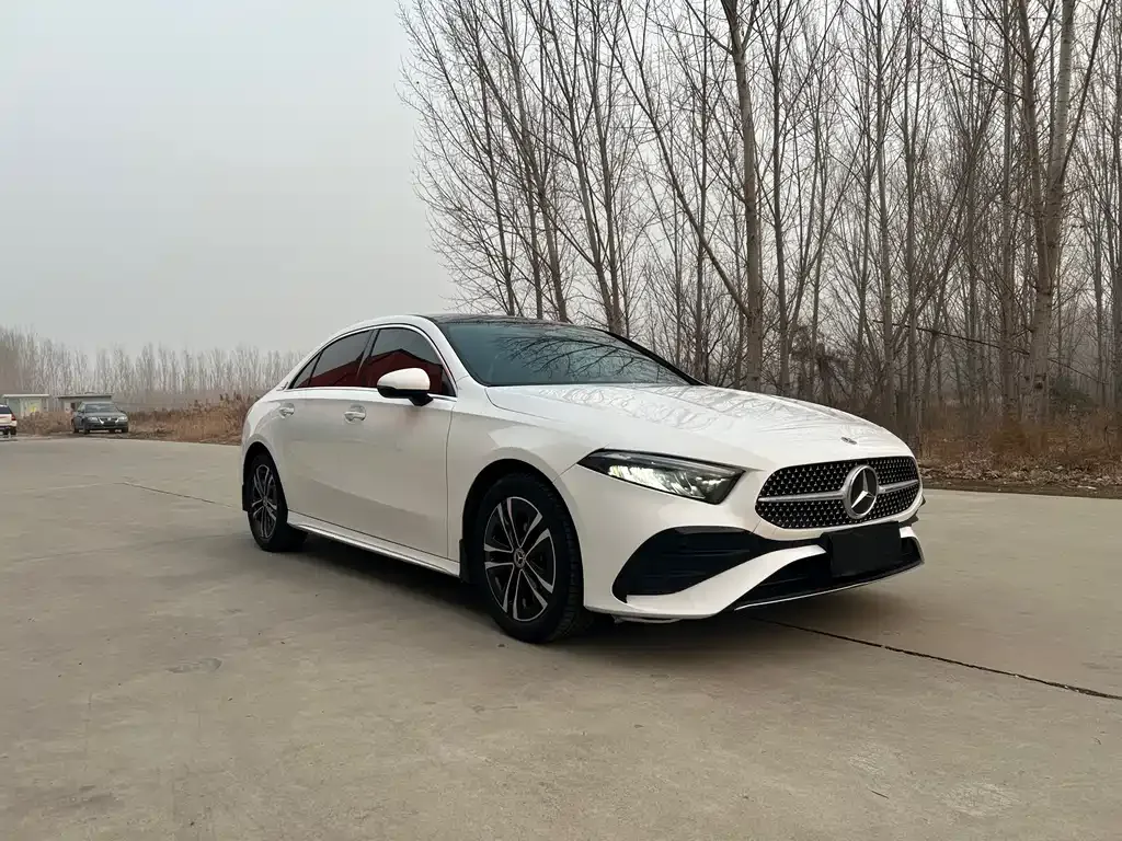 Mercedes-Benz A-Class 2023 из CN, фото 9