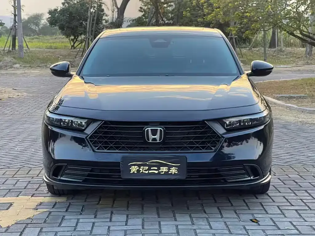 Honda Accord — фото 2